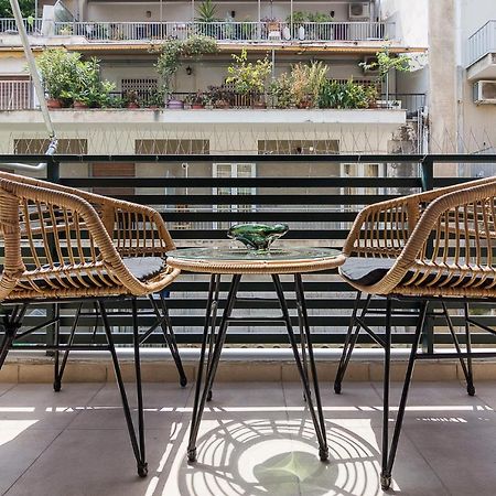 Bright And Spacious 2-Bedrooms Apartment In Athens Exterior photo
